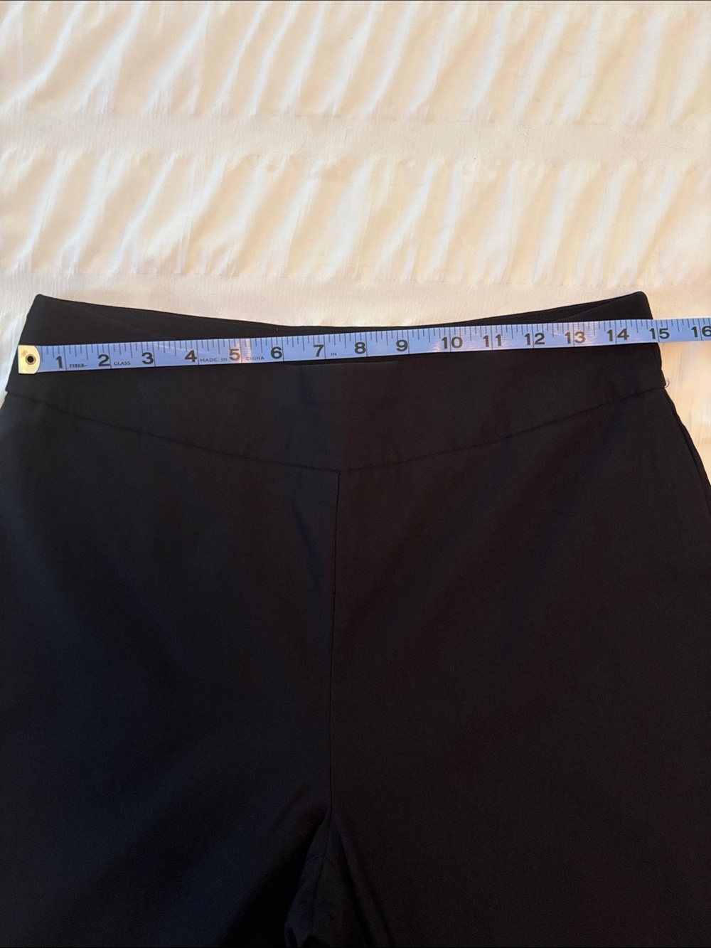 Chico's So Slimming ankle pants w/ tassel & beaded hem - size US M/8 (Chico’s 1) - Picture 4 of 9